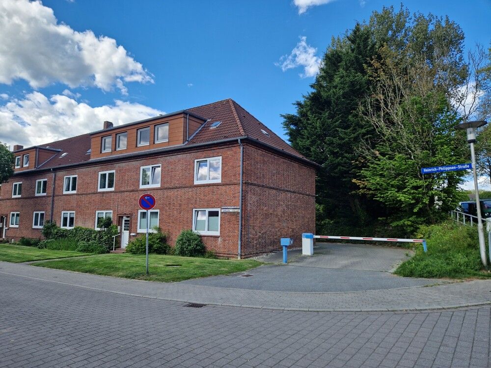 Einfahrt zu den Stellplätzen