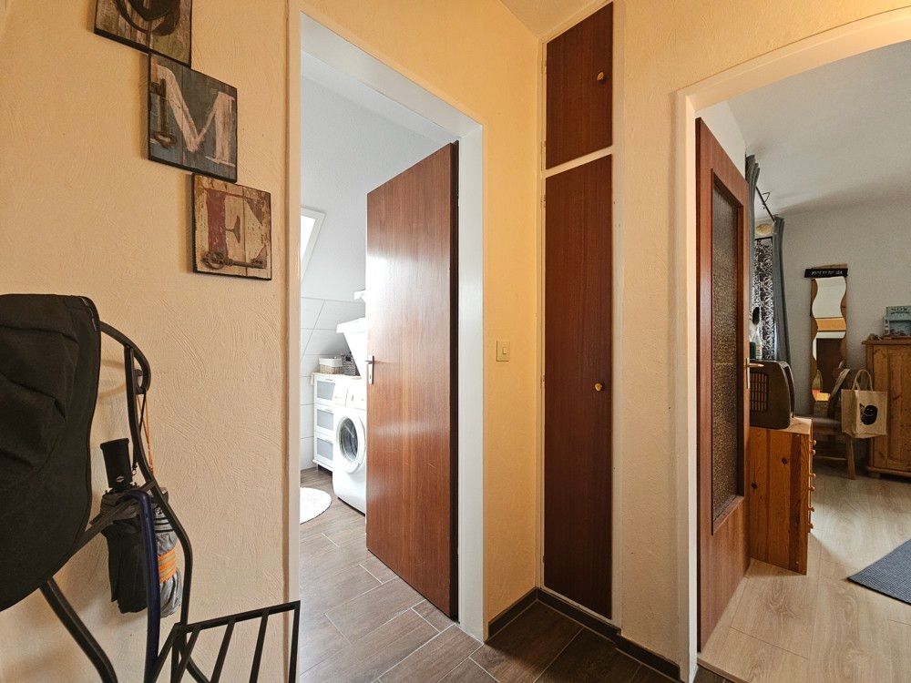 Flur, Wohnung oben links, Ansicht 2