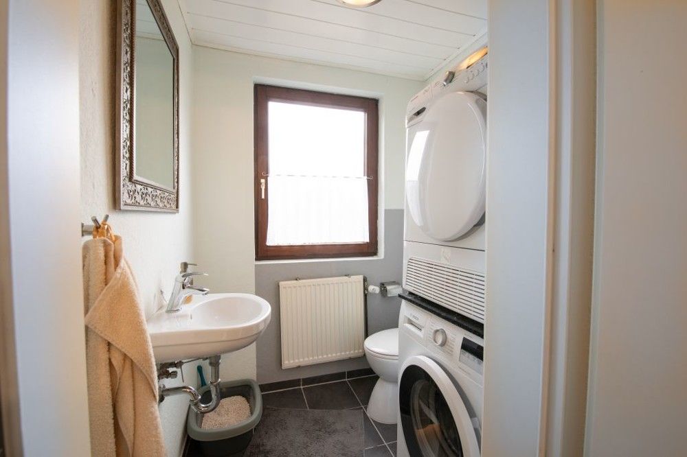 Gäste WC DG.