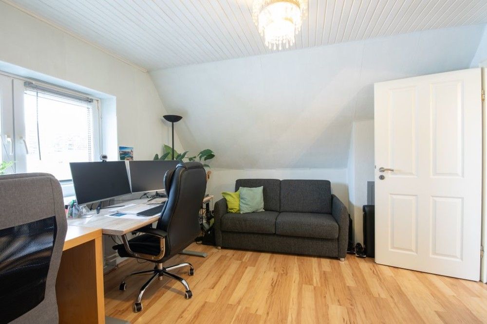 Arbeitszimmer.