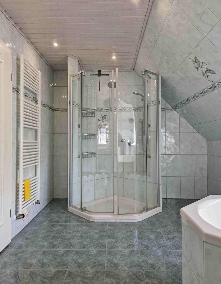 Mit Dusche