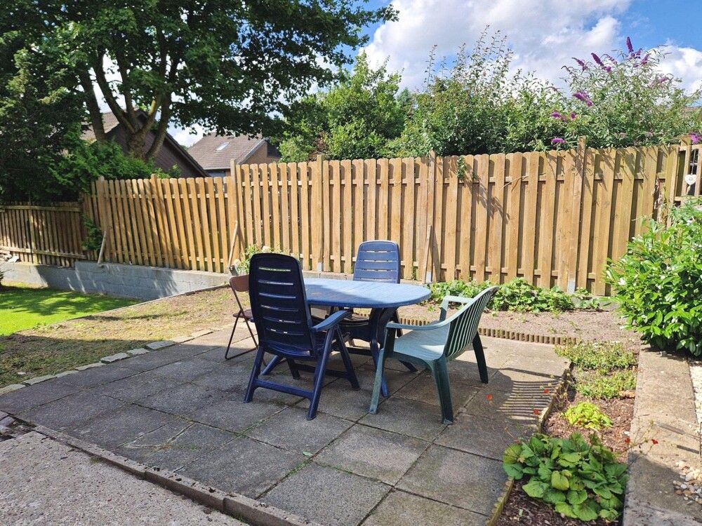 Der Terrassenplatz der EG-Wohnung