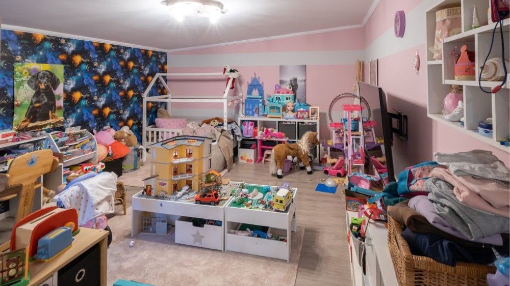 Kinderzimmer im EG