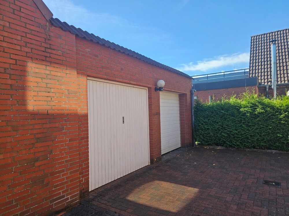 Doppelgarage