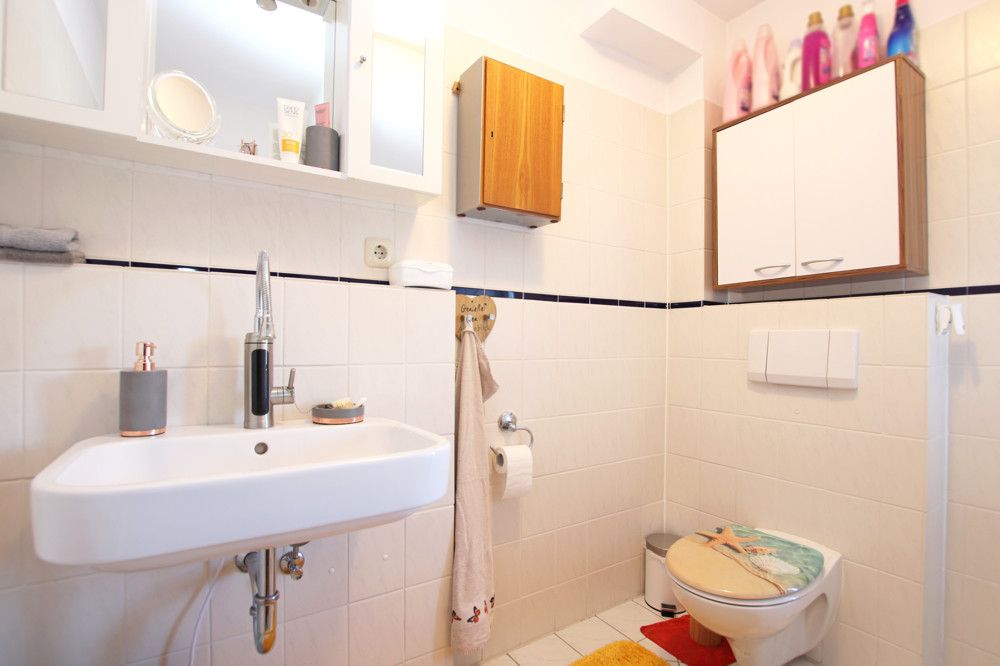 Badezimmer EG